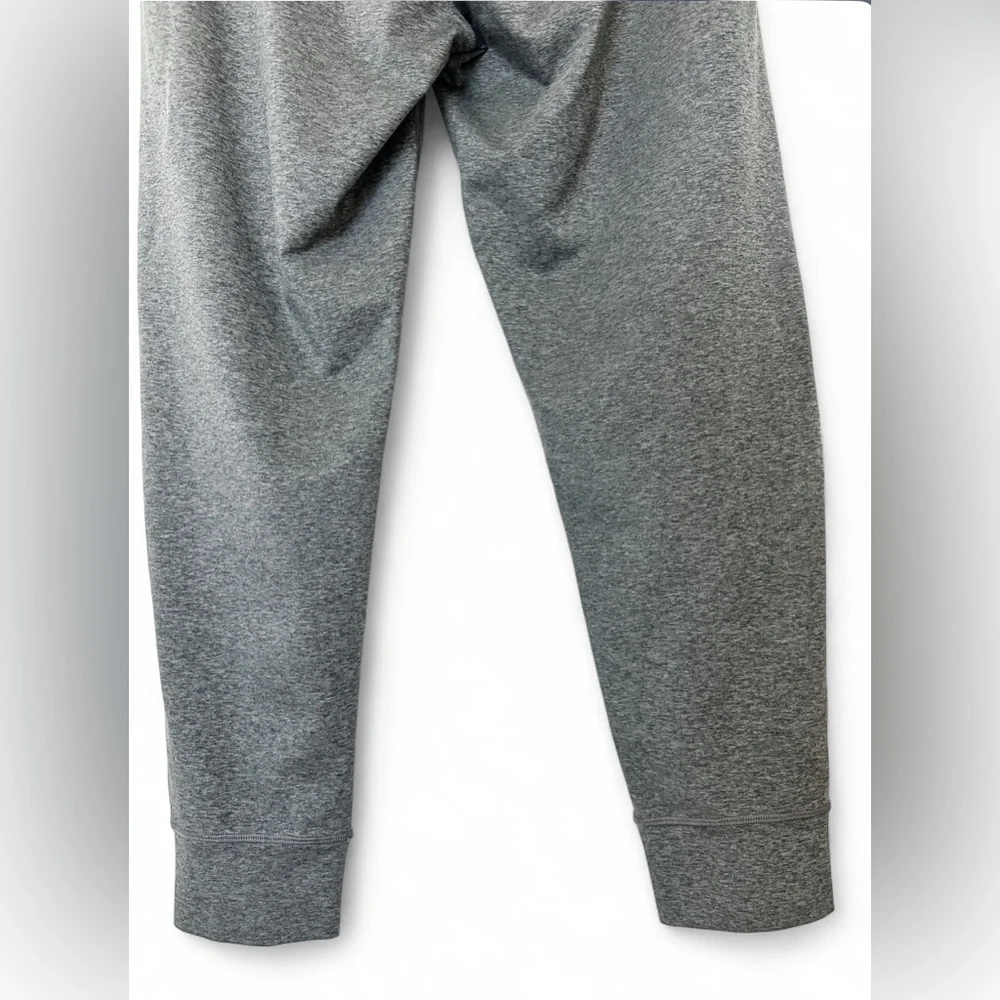 Vuori Men’s Sunday Performance Gray Jogger Pants - Size Large